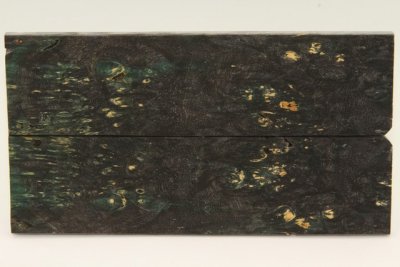 Plaquettes pour la coutellerie, Loupe d'Erable N&eacute;gundo stabilis&eacute; noir/vert, ref:PLpErs75126nr