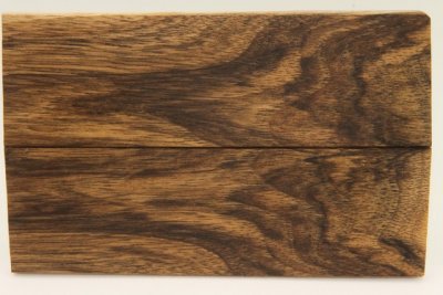 Plaquettes pour la coutellerie, Noyer, ref:PN75250