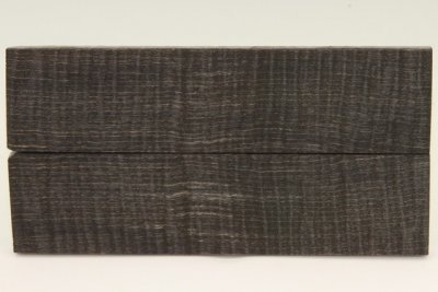 Plaquettes pour la coutellerie, Erable sycomore ond&eacute; stabilis&eacute; noir/vert, ref:PESOs75441nr