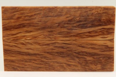 Plaquettes pour la coutellerie, Bouleau de Car&eacute;lie stabilis&eacute; naturel, ref:PBMs75613na