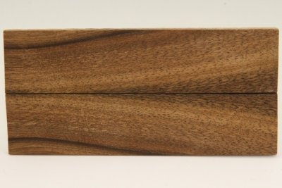 Plaquettes pour la coutellerie, Noyer, ref:PN76379