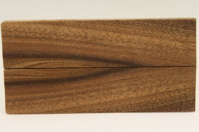 Plaquettes pour la coutellerie, Noyer, ref:PN76381