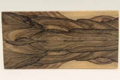 Plaquettes pour la coutellerie, Ziricote, ref:PZI76428