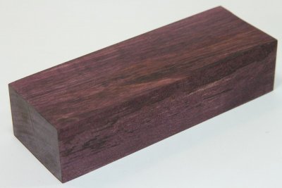 Bloc pour la coutellerie, Erable sycomore ondé stabilisé violet, ref:BESOs10537vi