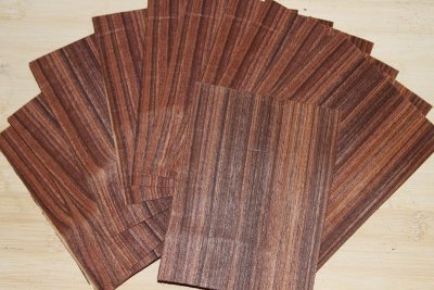 Feuille de placage, Palissandre de Santos, ref:FPalDS2408